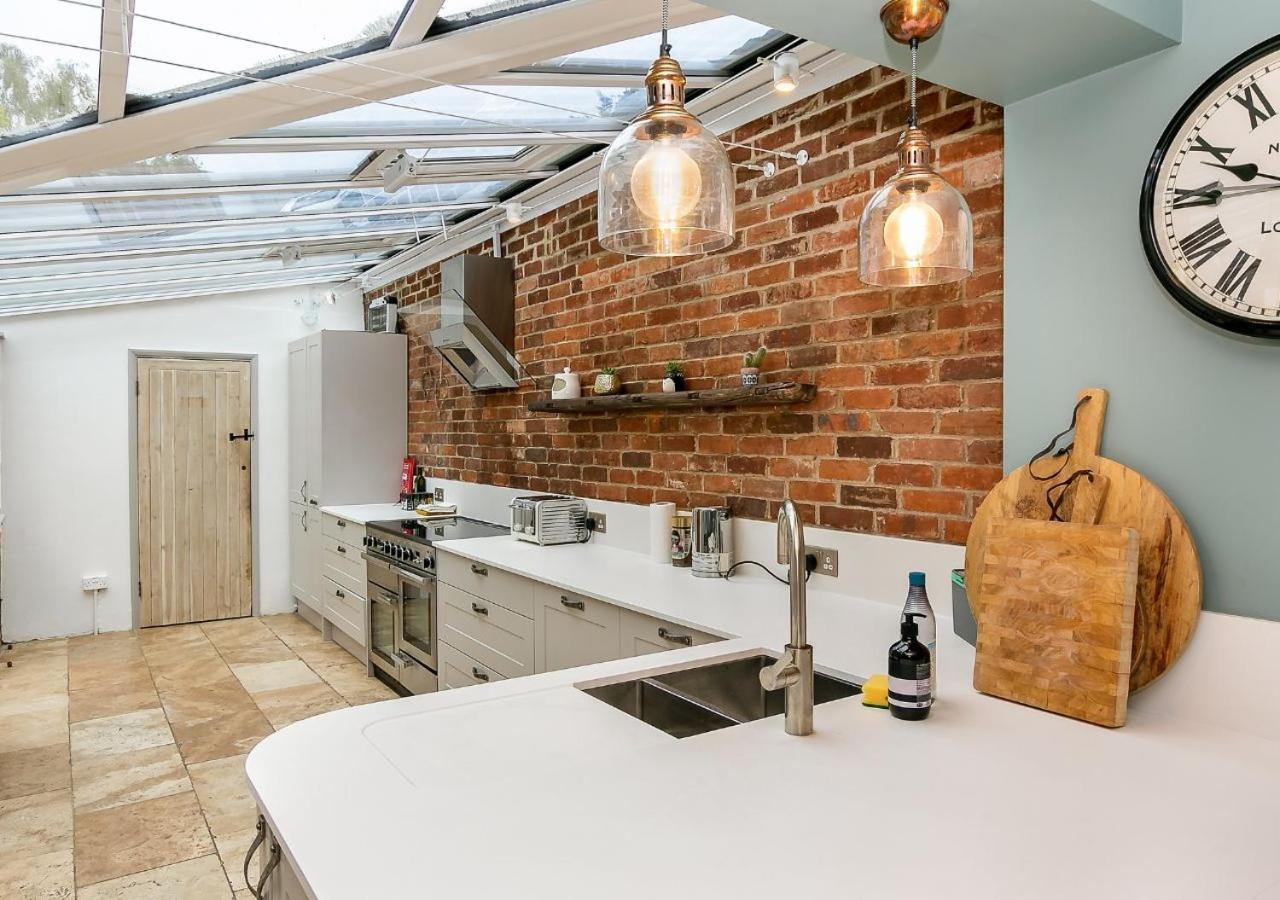 Lodge Farm - Stunning 3 Bed With Large Garden! Beckley  Exterior foto